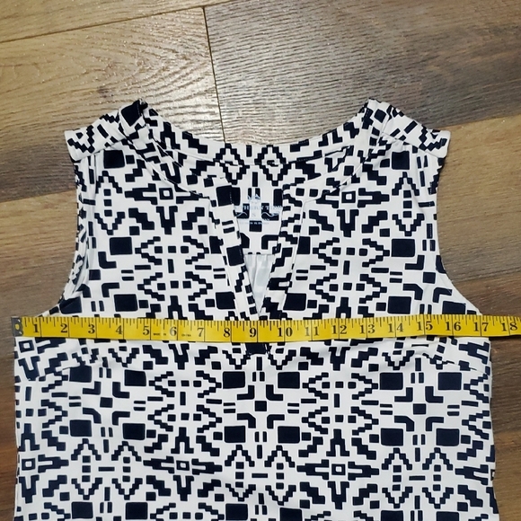 Southern Tide Blue and White Sleeveless Sheath Dress - Picture 5 of 8